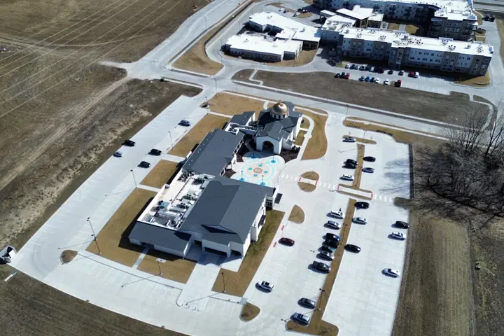All Holy Spirit Greek Orthodox Church, Elkhorn, NE — photo 2 of 6