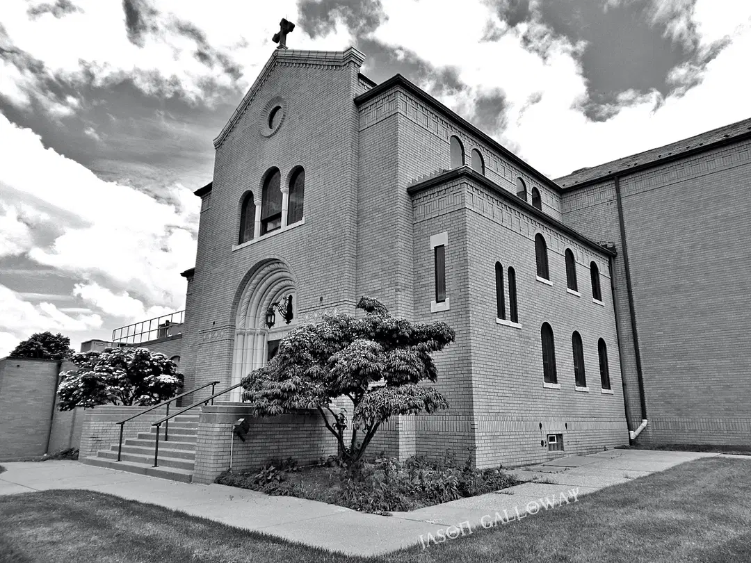 Annunciation Greek Orthodox Church, Akron, OH — photo 6 of 17