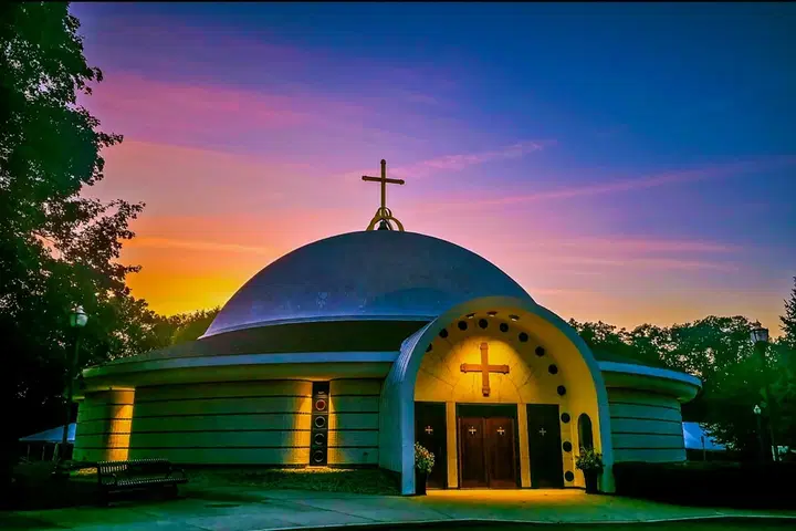Annunciation Greek Orthodox Church, Cranston, RI — photo 1 of 19