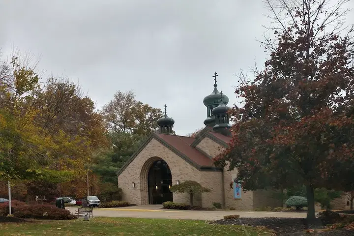 Archangel Michael Orthodox Church, Broadview Heights, OH — photo 5 of 17