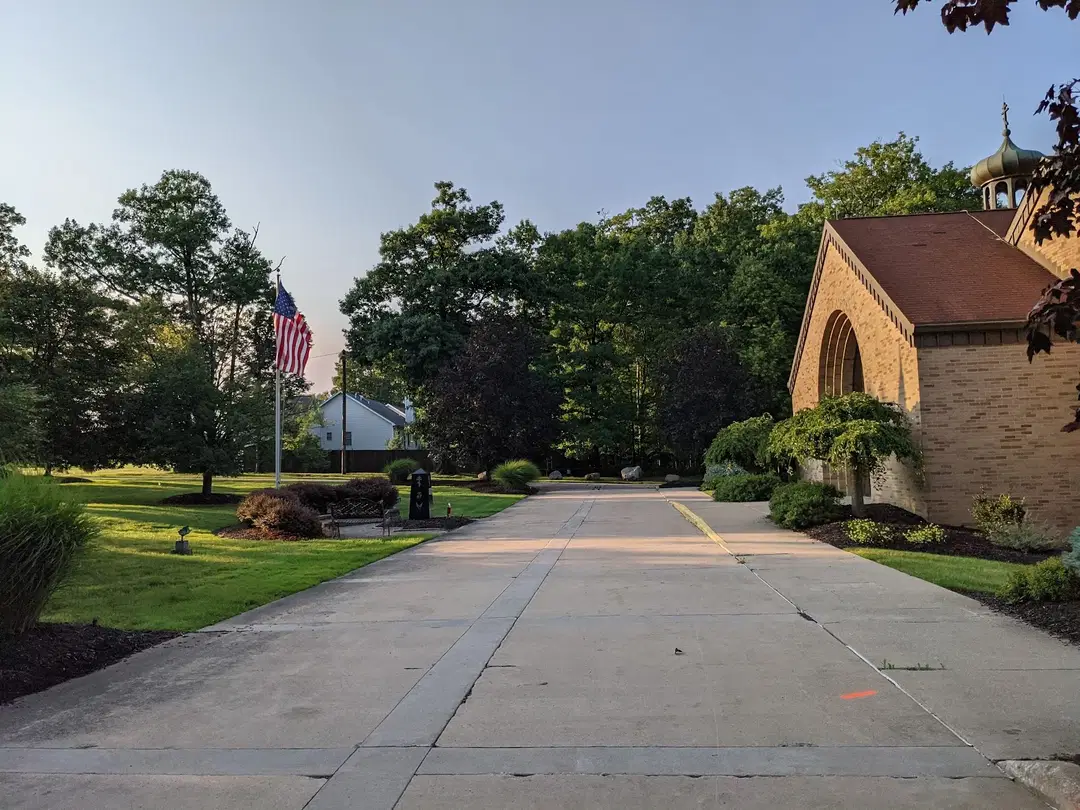 Archangel Michael Orthodox Church, Broadview Heights, OH — photo 10 of 17