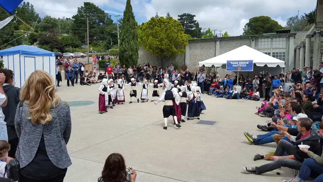 Ascension Cathedral, Oakland, CA — photo 15 of 17