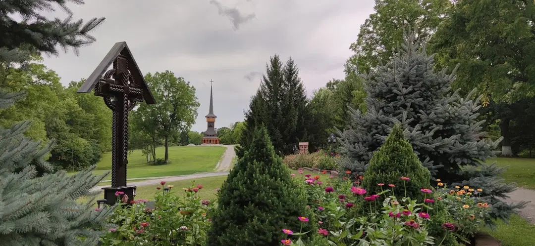 Ascension of the Lord Romanian Orthodox Monastery, Clinton, MI — photo 3 of 15