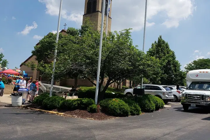 Assumption Greek Orthodox Church, Des Peres, MO — photo 5 of 20