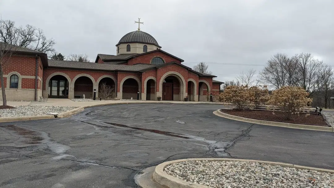Assumption Greek Orthodox Church, Grand Blanc Township, MI — photo 3 of 19