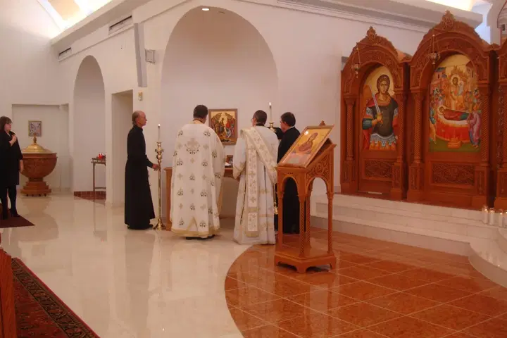 Assumption Greek Orthodox Church, Scottsdale, AZ — photo 4 of 19