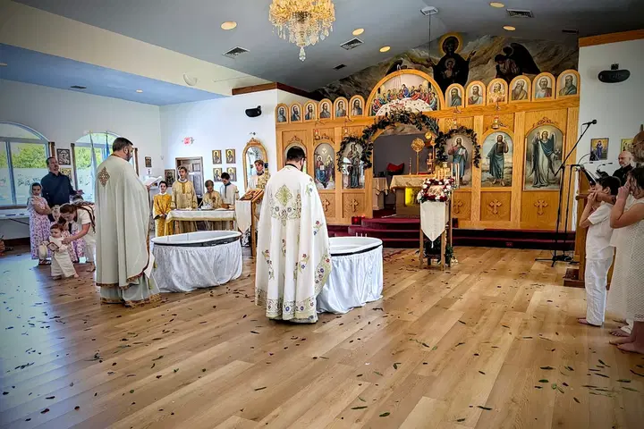 Christ the Savior Greek Orthodox, Bluff City, TN — photo 3 of 17