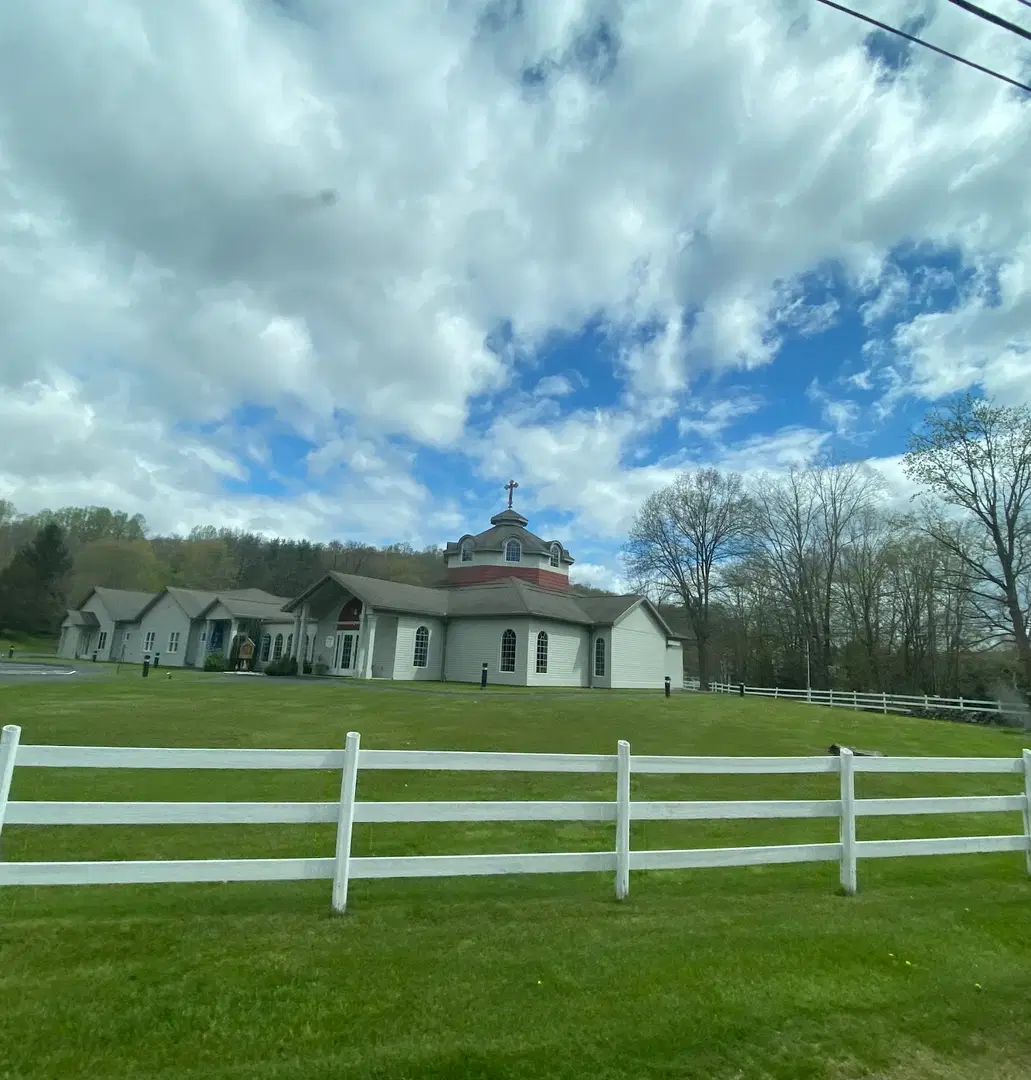 Christ the Savior Orthodox Church, Southbury, CT — photo 4 of 12