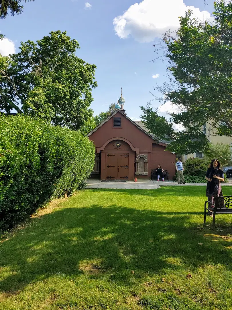 Church of the Intercession of the Holy Virgin and St. Sergius, Glen Cove, NY — photo 6 of 13