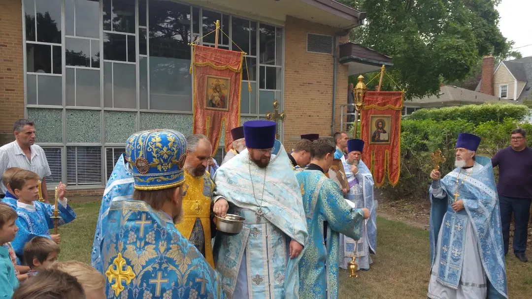 Dormition Cathedral, Ferndale, MI — photo 18 of 20