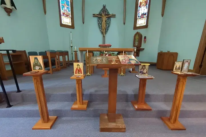 Eastern Orthodox Mission, Hillsborough, NH — photo 2 of 4
