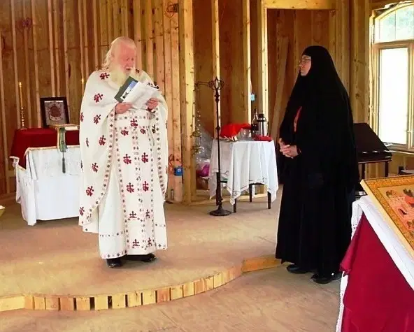 Entrance of the Theotokos Orthodox Skete, Perrysville, OH — photo 4 of 14