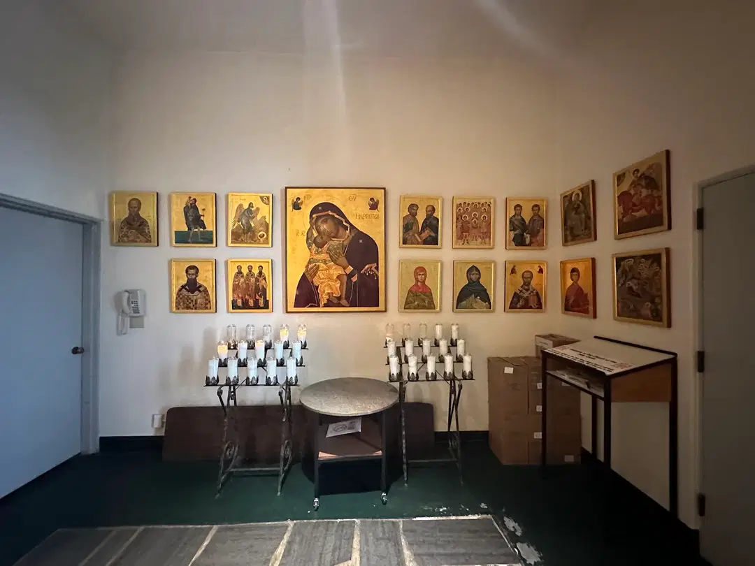 Greek Orthodox Church of the Holy Cross, Belmont, CA — photo 5 of 16