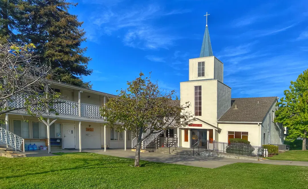 Greek Orthodox Church of the Resurrection, Castro Valley, CA — photo 1 of 20