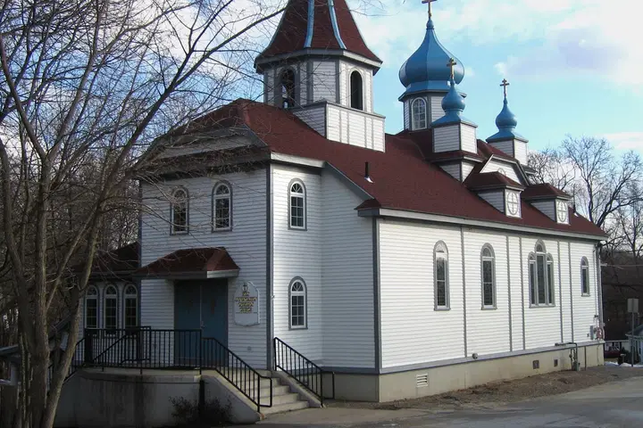 Holy Annunciation Orthodox Church, Maynard, MA — photo 2 of 6