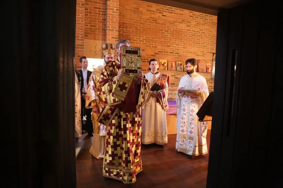 Holy Apostles Greek Orthodox Church, Westchester, IL — photo 12 of 18
