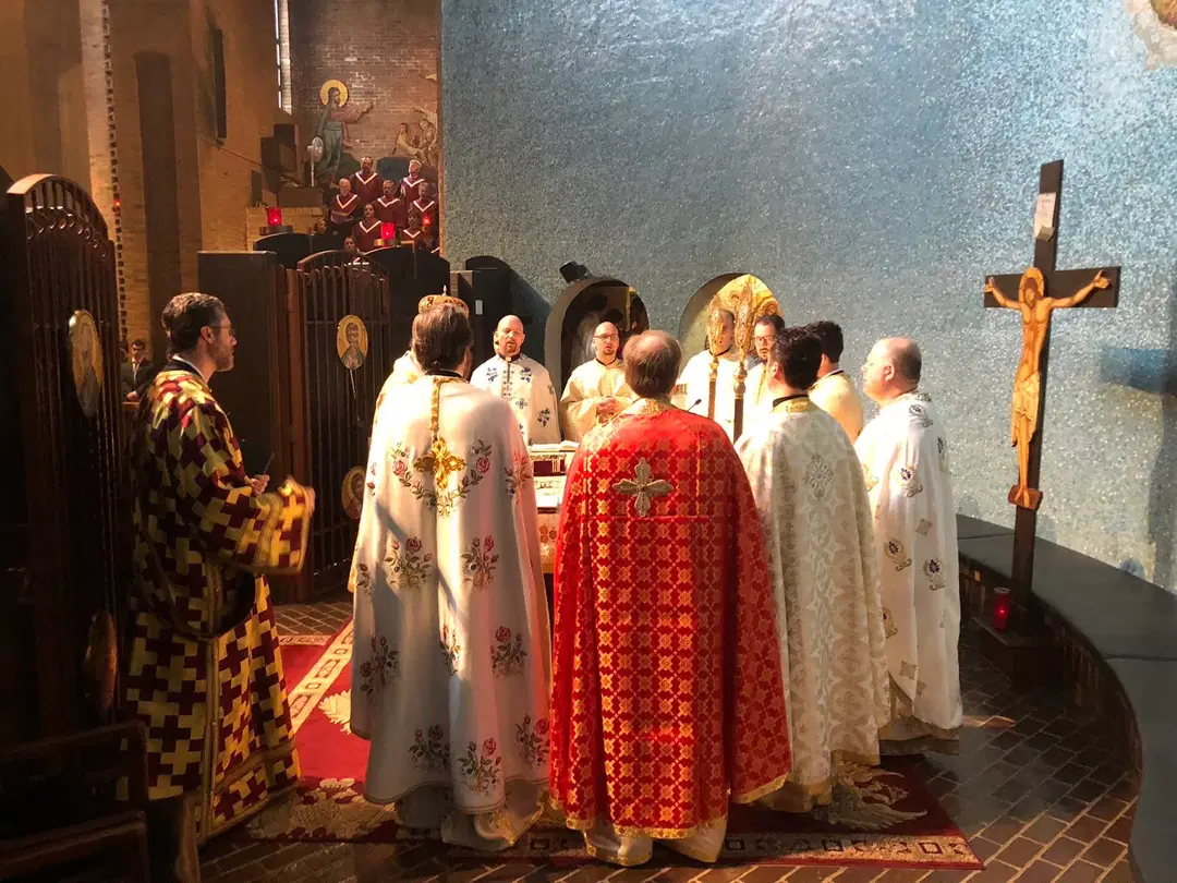 Holy Apostles Greek Orthodox Church, Westchester, IL — photo 13 of 18