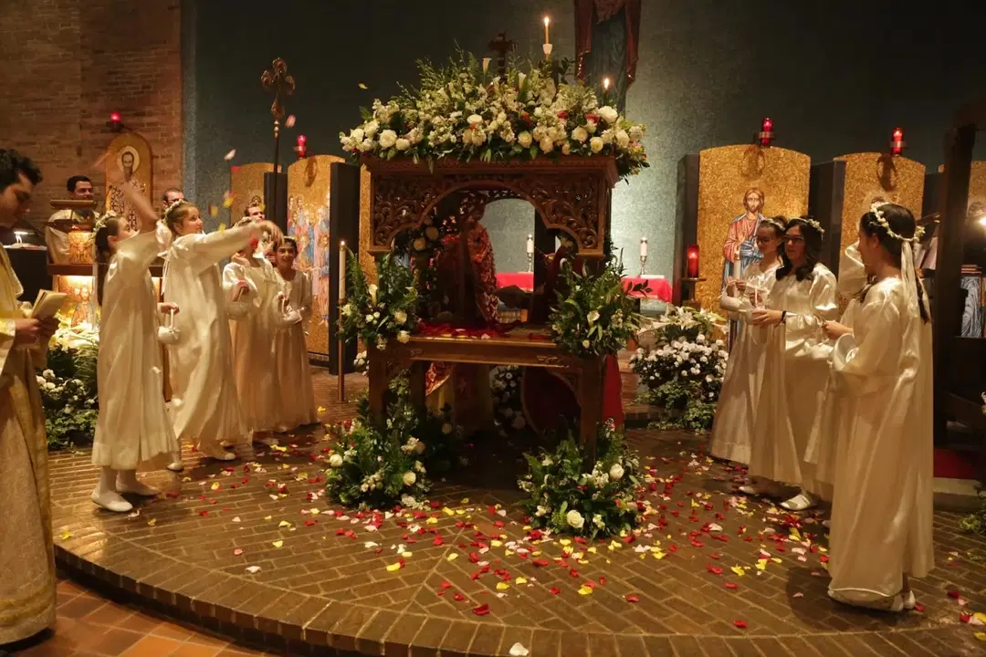Holy Apostles Greek Orthodox Church, Westchester, IL — photo 6 of 18