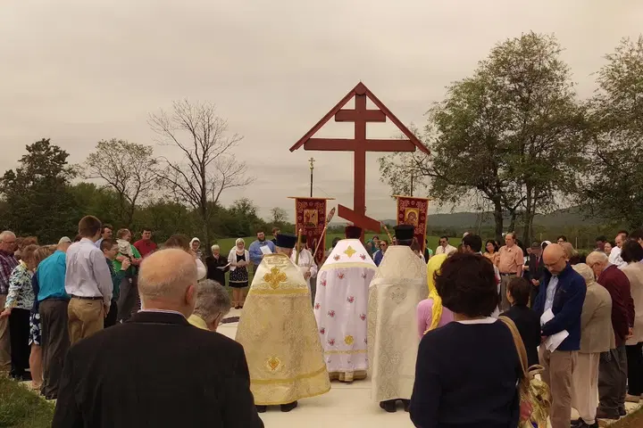 Holy Apostles Orthodox Church, Mechanicsburg, PA — photo 3 of 20