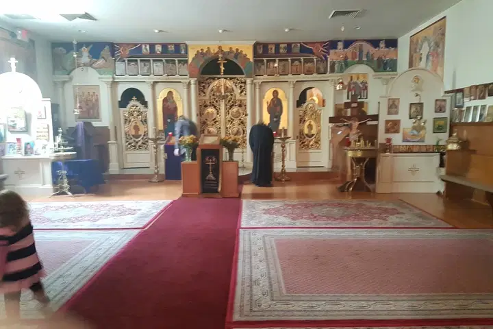 Holy Apostles Orthodox Church, West Columbia, SC — photo 2 of 16