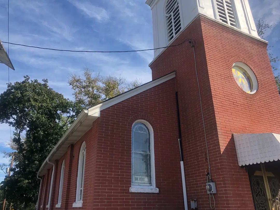 Holy Archangels Michael and Gabriel Romanian Orthodox Church, Roebling, NJ — photo 15 of 16
