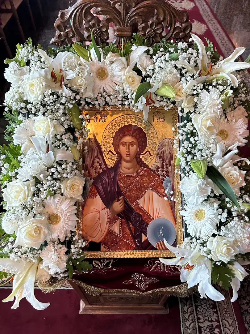 Holy Archangels Michael and Gabriel Romanian Orthodox Church, Sacramento, CA — photo 14 of 20
