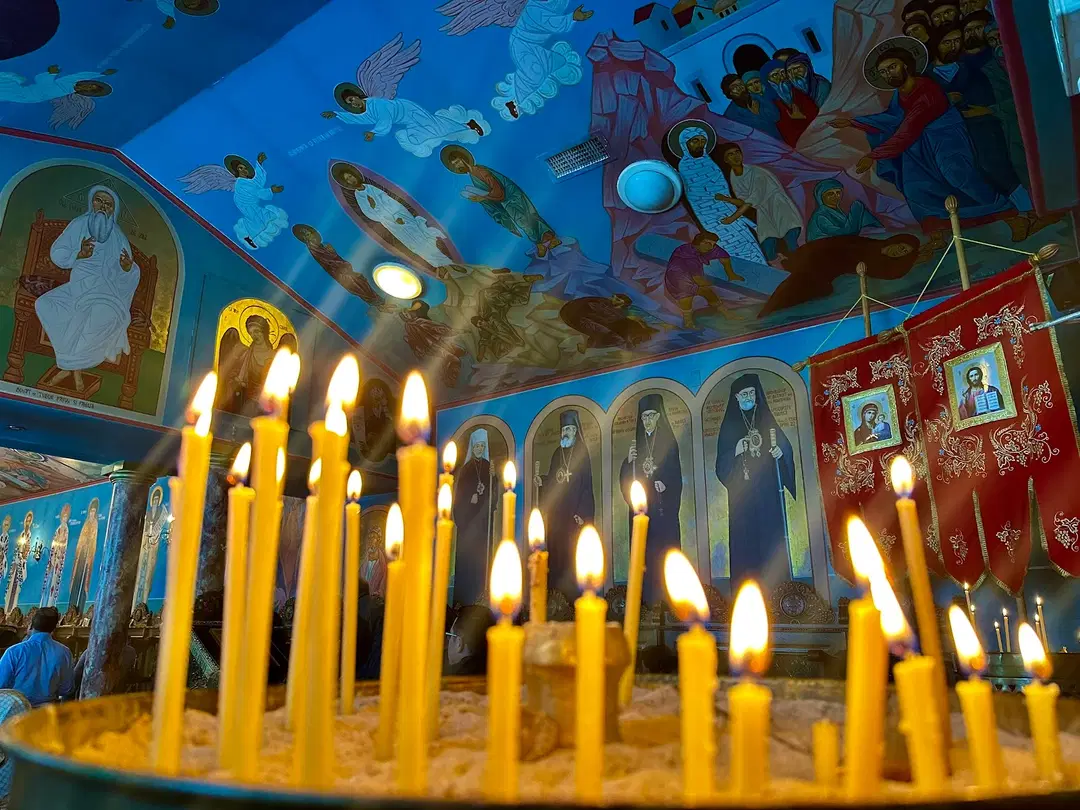 Holy Archangels Michael and Gabriel Romanian Orthodox Church, Sacramento, CA — photo 4 of 20