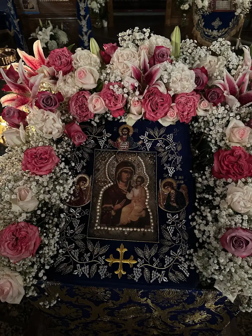 Holy Archangels Michael and Gabriel Romanian Orthodox Church, Sacramento, CA — photo 7 of 20