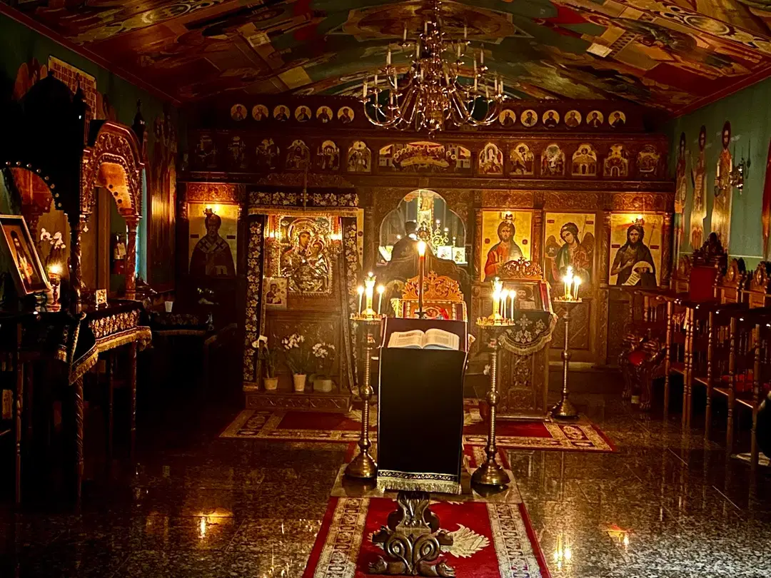 Holy Archangels Michael and Gabriel Romanian Orthodox Church, Sacramento, CA — photo 8 of 20