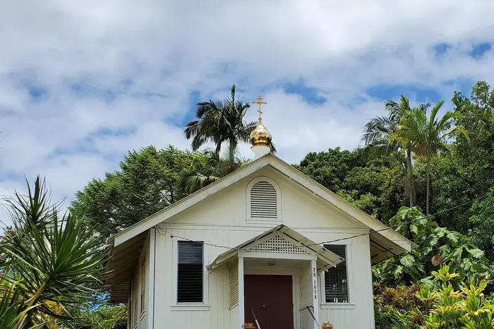 Holy Ascension Orthodox Church, Honomu, HI — photo 3 of 15