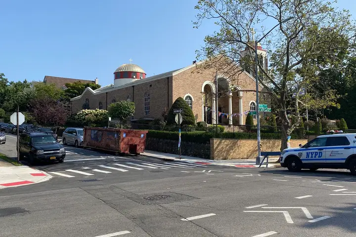 Holy Cross Greek Orthodox Church, Brooklyn, NY — photo 3 of 18