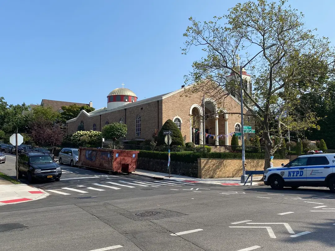 Holy Cross Greek Orthodox Church, Brooklyn, NY — photo 3 of 18