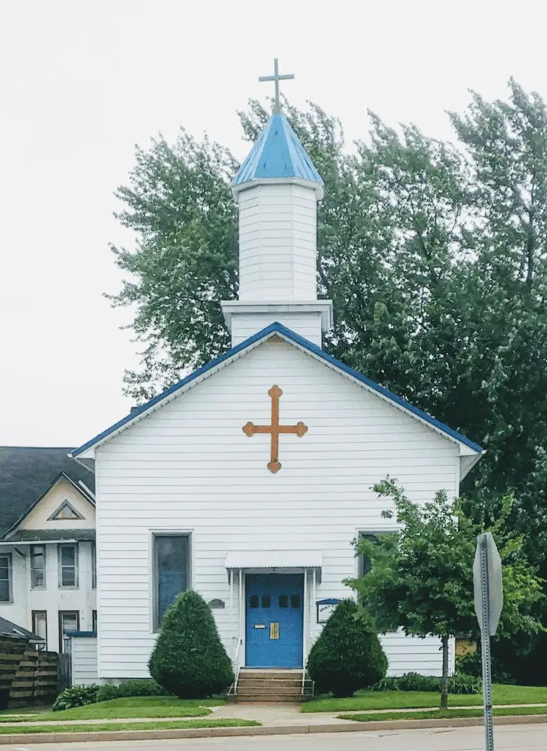 Holy Cross Greek Orthodox Church, Freeport, IL — photo 2 of 3
