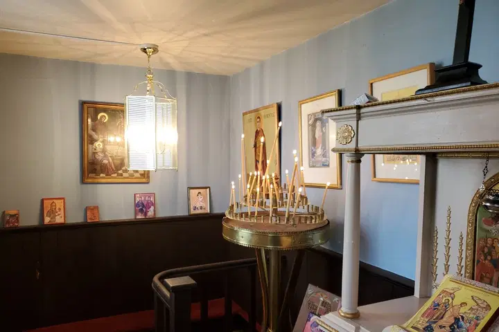 Holy Cross Greek Orthodox Church, Freeport, IL — photo 1 of 3