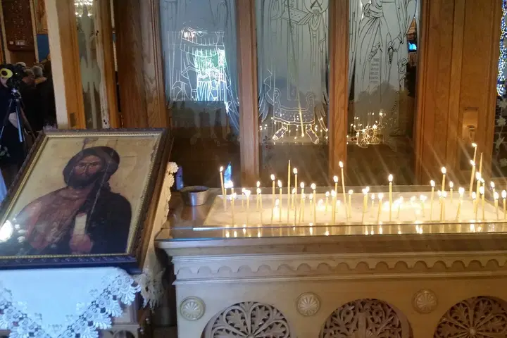 Holy Cross Greek Orthodox Church, Justice, IL — photo 4 of 15