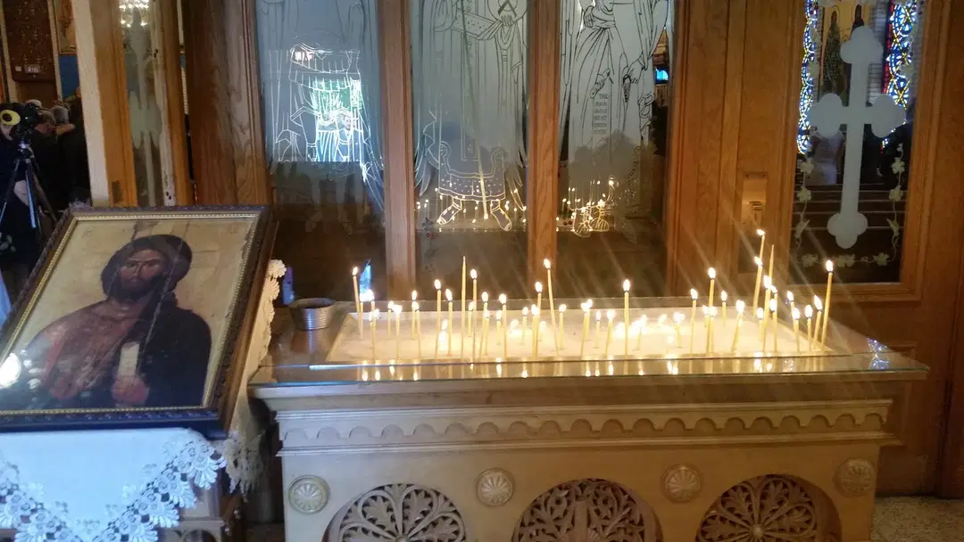 Holy Cross Greek Orthodox Church, Justice, IL — photo 4 of 15