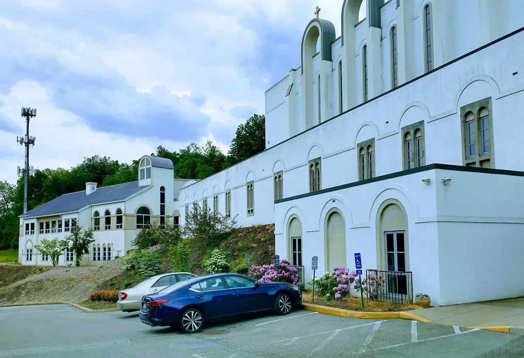 Holy Cross Greek Orthodox Church, Pittsburgh, PA — photo 5 of 20