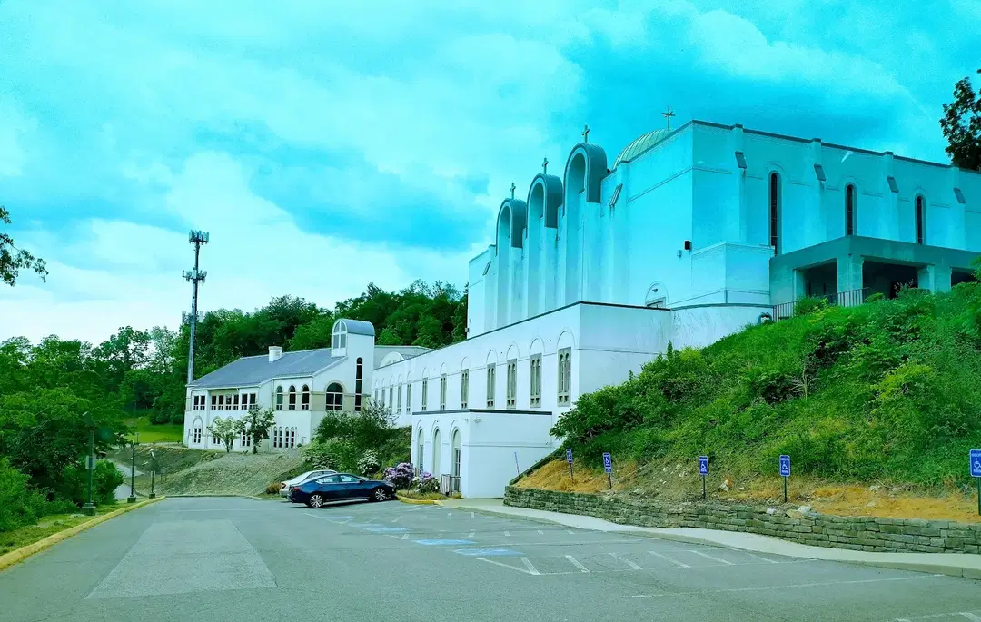Holy Cross Greek Orthodox Church, Pittsburgh, PA — photo 9 of 20