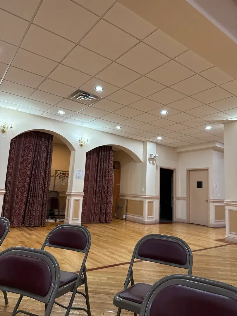 Holy Cross Greek Orthodox Church, Whitestone, NY — photo 3 of 16
