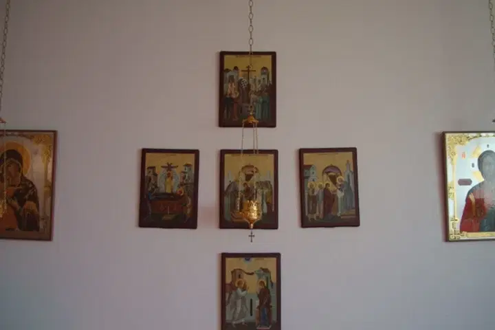 Holy Cross Orthodox Church, Palmdale, CA — photo 3 of 18
