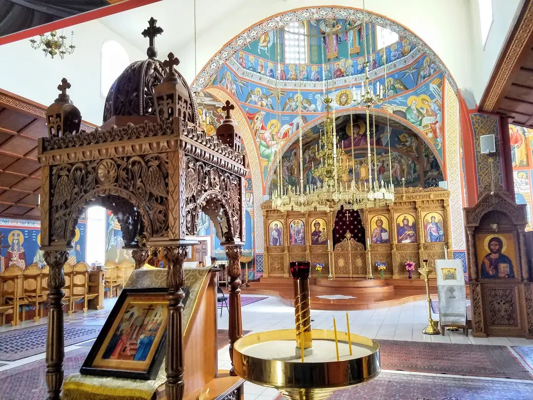 Holy Cross Orthodox Church, Yakima, WA — photo 1 of 20