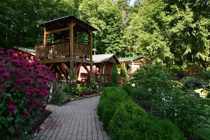 Holy Cross Orthodox Monastery, Wayne, WV — photo 3 of 20