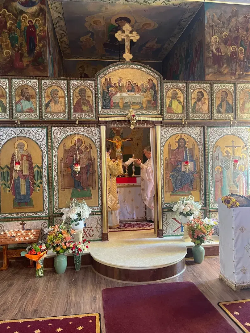 Holy Cross Romanian Orthodox Church, Alexandria, VA — photo 2 of 19