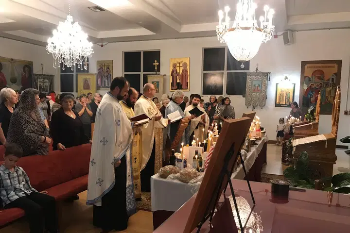 Holy Cross Romanian Orthodox Church, Hollywood, FL — photo 3 of 19
