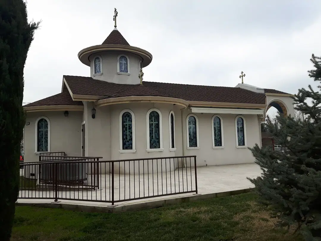 Holy Cross Romanian Orthodox Church, San Jose, CA — photo 8 of 20