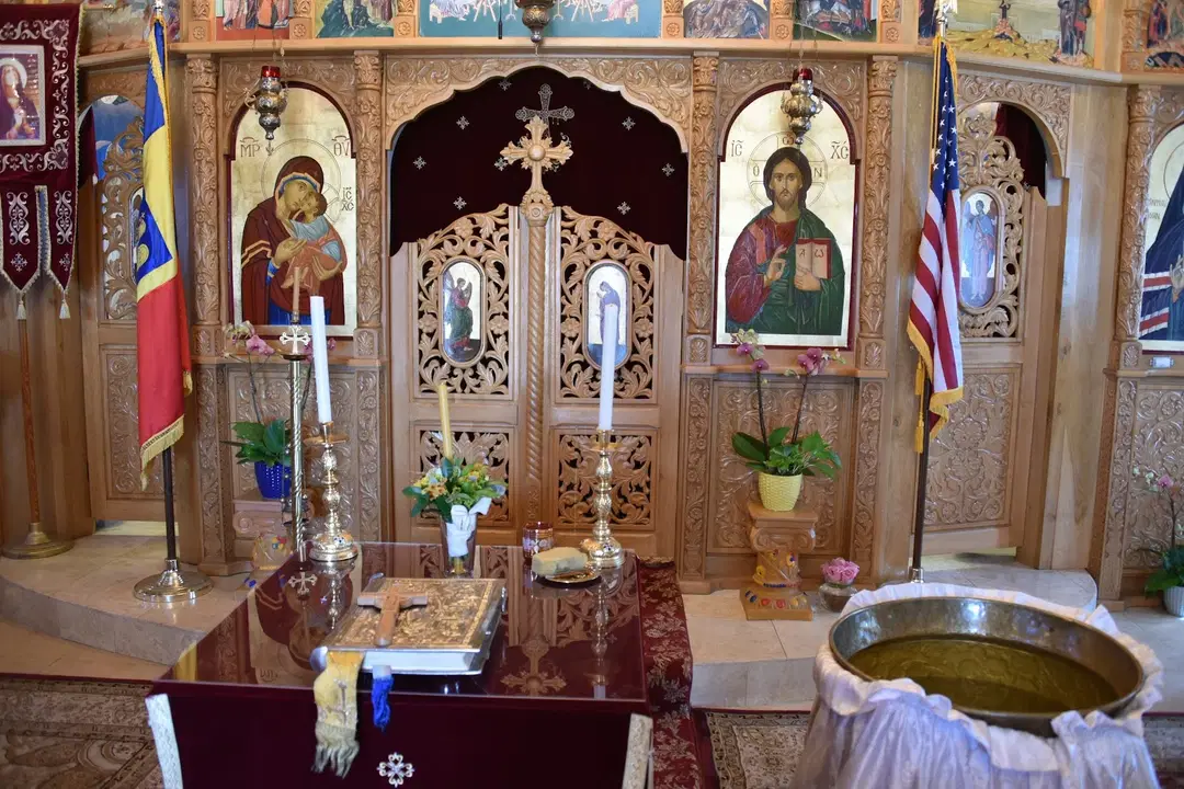Holy Cross Romanian Orthodox Church, San Jose, CA — photo 9 of 20