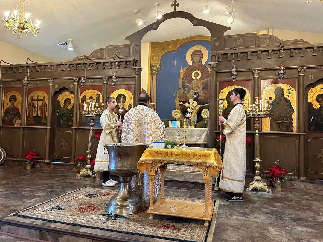 Holy Cross – St. Constantine and Helen Greek Orthodox Church, Huntsville, AL — photo 6 of 15