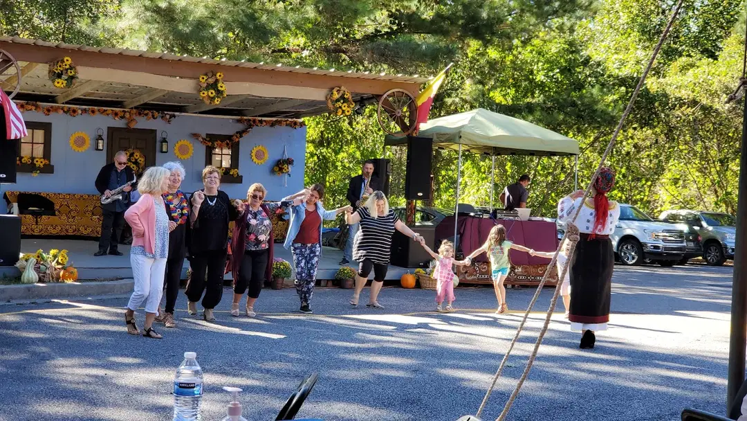 Holy Emperors Constantine and Helen Romanian Orthodox Church, Lilburn, GA — photo 1 of 19