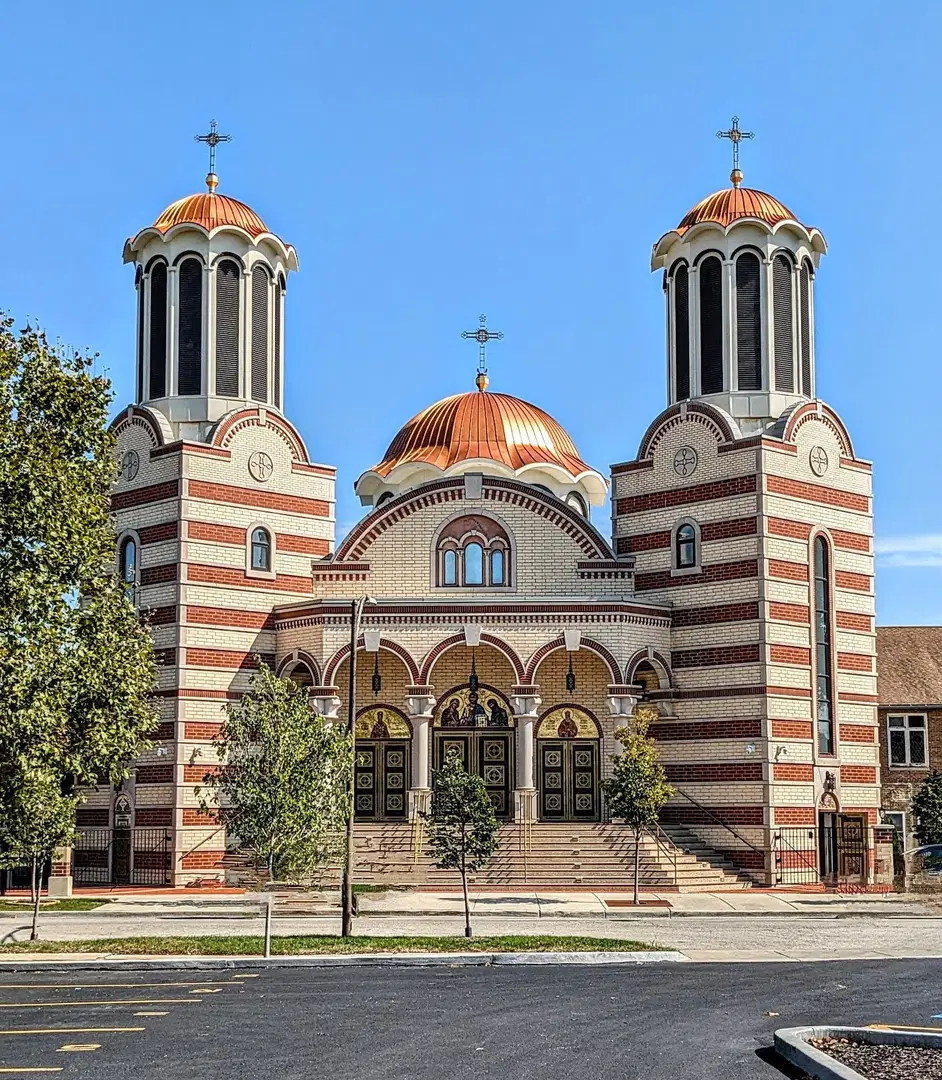 Holy Nativity Romanian Orthodox Church, Chicago, IL — photo 2 of 18