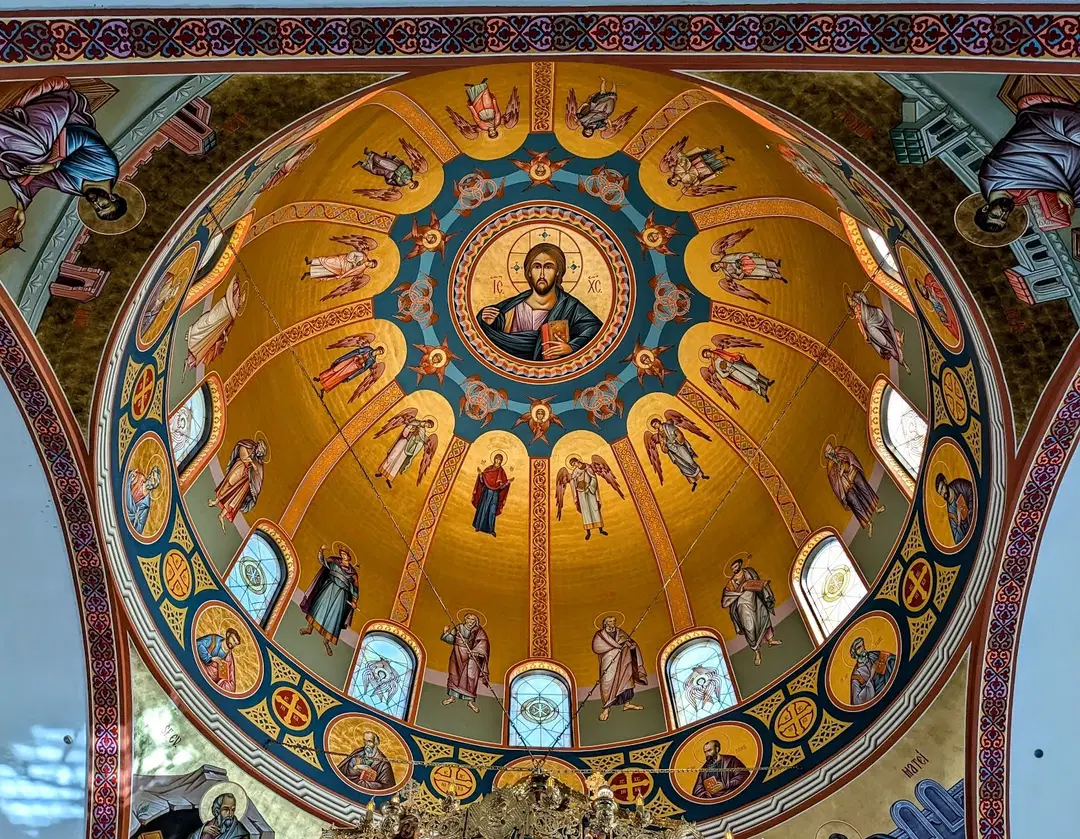 Holy Nativity Romanian Orthodox Church, Chicago, IL — photo 7 of 18